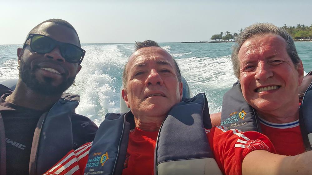Yostin Andres Mosquera (L) with Albert Alfonso (C) and Paul Longworth (R)