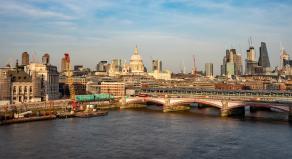 St. Paul's Cathedral-the Anglican river temsa