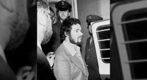 Peter Sutcliffe being escourted by police
