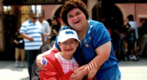 Dee Dee Blanchard smiles for a photo with Gypsy Rose who is sitting in a wheelchair