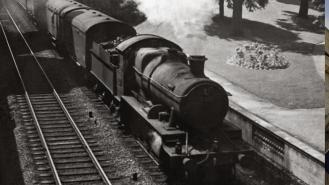 A photo of a steam train