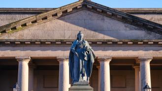 Statue of Queen Victoria outside Chester Crown Court