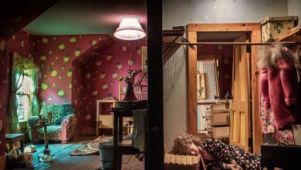 The Red Bedroom Diorama