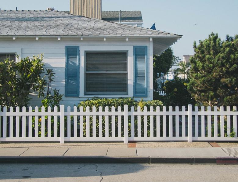 A traditional Californian house with picket fence