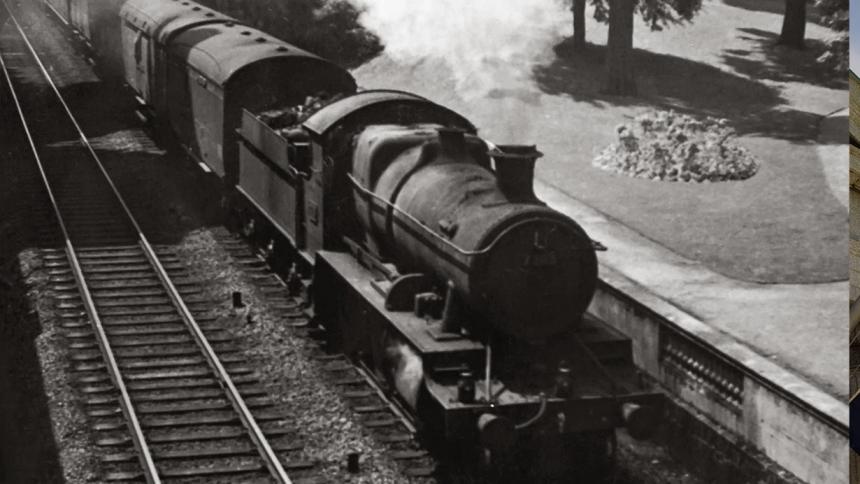 A photo of a steam train